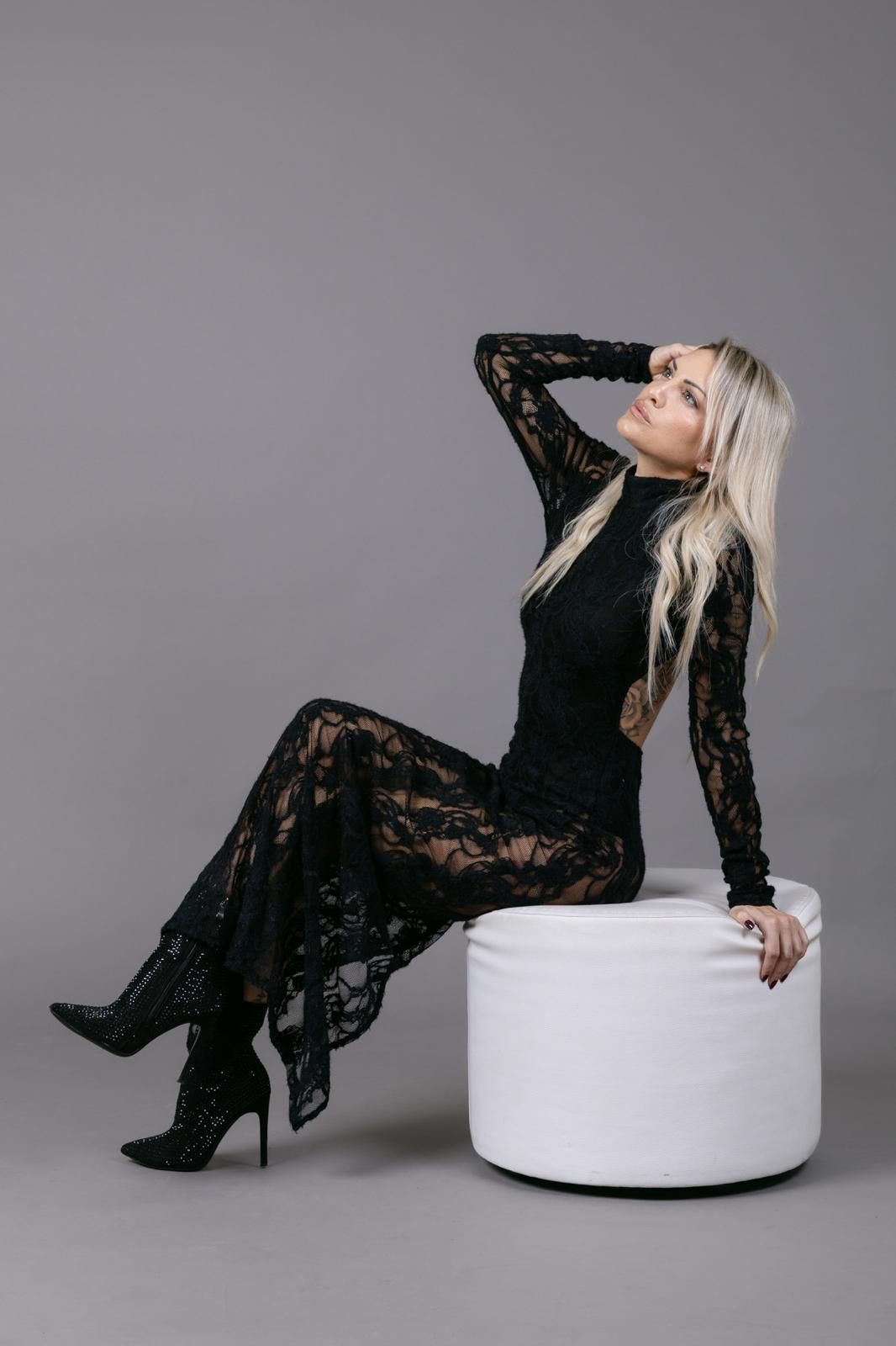 Raffaella-B-15