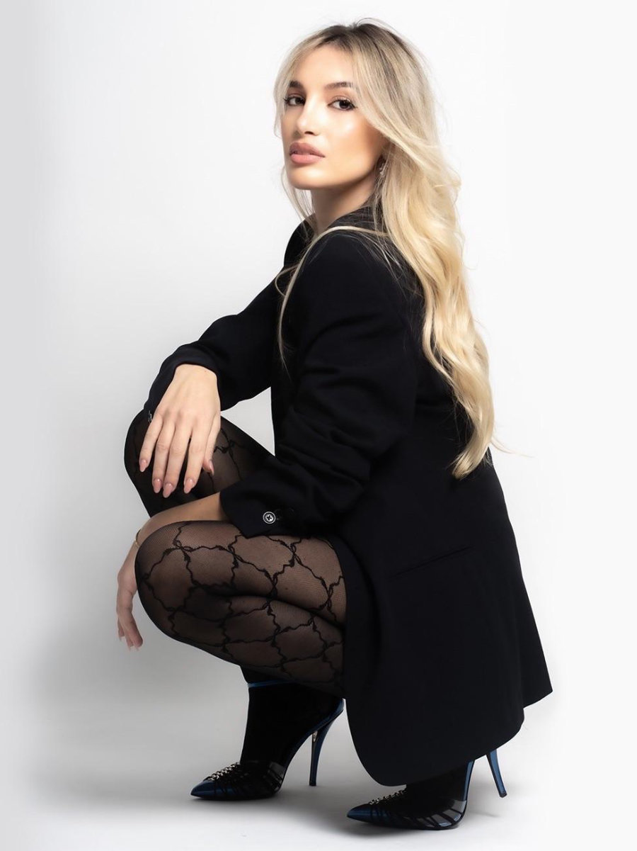 Antonella-C-01 Antonella-C-01