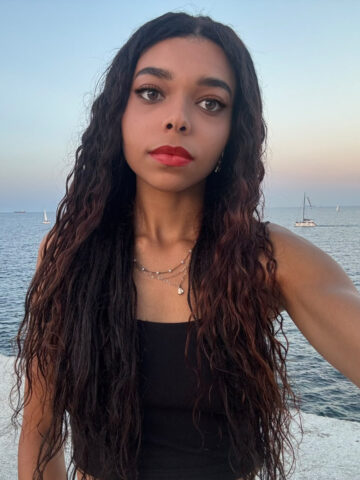 Stella M.